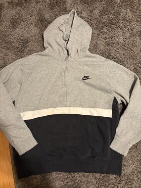 Nike Gray & Navy Colorblock Half-Zip Pullover Hoodie
